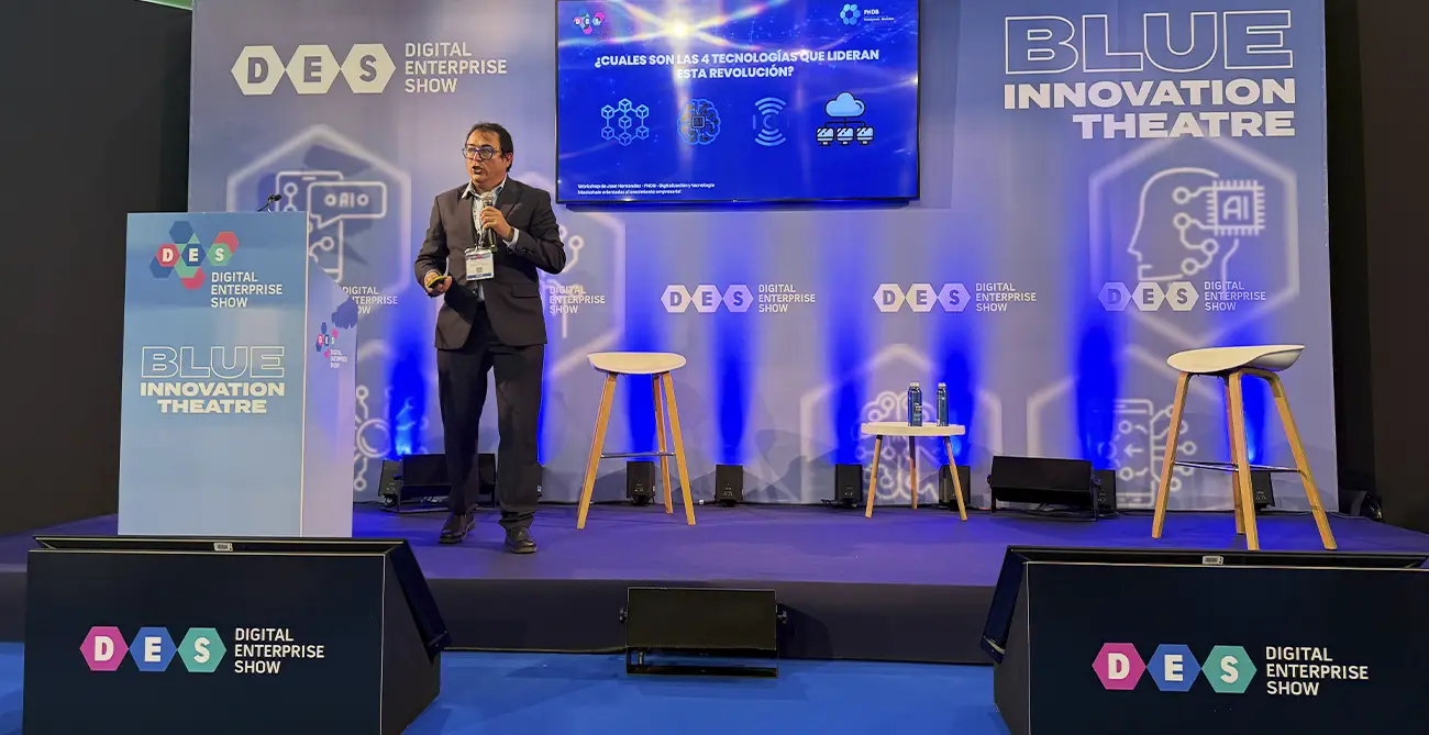 Crónica charla DES25: “Blockchain, digitalización y futuro empresarial: la visión de la FNDB en DES25”